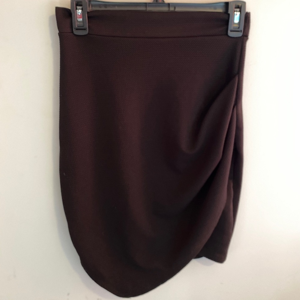 Side-ruched Black Midi Skirt